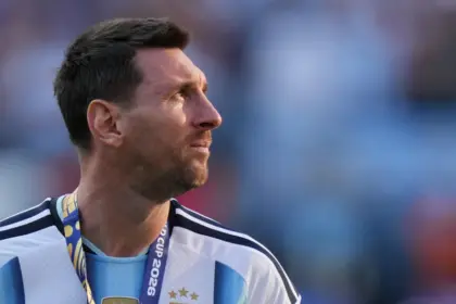 Lionel Messi anuncia su retiro definitivo de la selección argentina a los 39 años