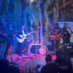 Jean Luis Fortuna rinde emotivo homenaje a Antony Santos en Casa de Teatro