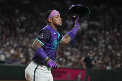 Ketel Marte regresa a Diamondbacks y pide perdón a sus compañeros