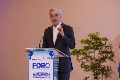Abinader impulsa moderna infraestructura vial y conectividad en RD