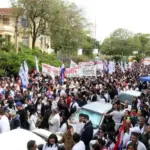 Gobierno de Paraguay rechaza aumento salarial a médicos tras huelga
