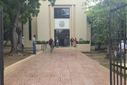 Aplazan audiencia por conflicto de terrenos en La Romana hasta noviembre
