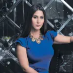 Nathalie Peña-Comas fusiona el bolero Sombras nada más con bachata