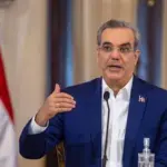 Luis Abinader retoma La Semanal con la prensa en Palacio Nacional