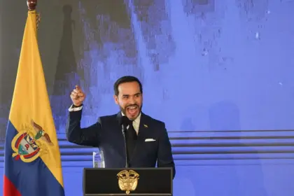 De la Espriella: paz en Colombia mediante la fuerza y la ley