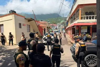 DNCD decomisa 934 mil gramos de drogas y detiene a 3,465 en agosto