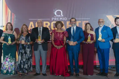 Acroarte celebra con éxito la XV edición del Premio al Mérito Periodístico