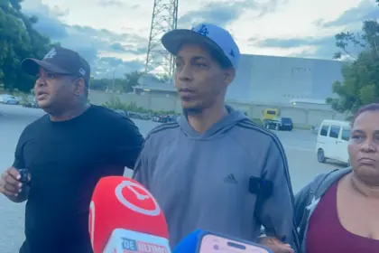 Se entrega en Santiago sospechoso de asalto a patrulla mixta policial