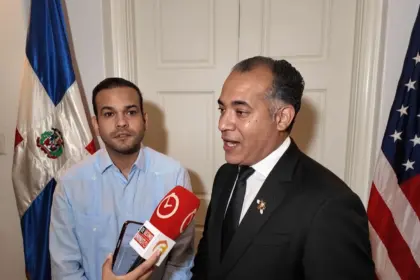Martínez Brito apoya adhesión de RD al Consenso de Ginebra y valores