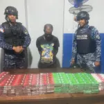 Apresan hombre con más de 9,000 cigarrillos ilegales en Las Matas de Farfán