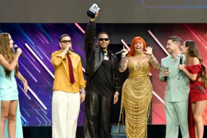 Alofoke Music triunfa en Premios Juventud con Mejor Canción Dembow