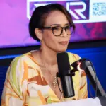 Dra. Hichez advierte sobre daño emocional a hijos de figuras públicas