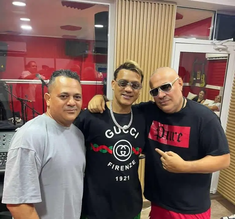 Fray Martínez y Kiko Rodríguez lanzan el tema Por qué me enamoré yo de ti