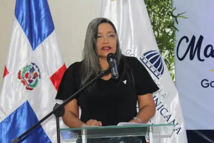 María Minerva Navarro presenta logros de gestión en Azua 2025-2026