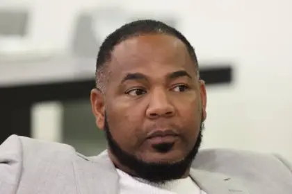 Abogada de Edwin Encarnación guarda silencio tras visita a Fiscalía