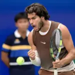 Carlos Alcaraz avanza a octavos del Abierto de Estados Unidos tras vencer a Wu