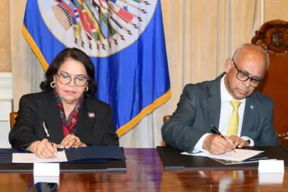 Cámara de Cuentas y OEA se unen para fortalecer la transparencia pública