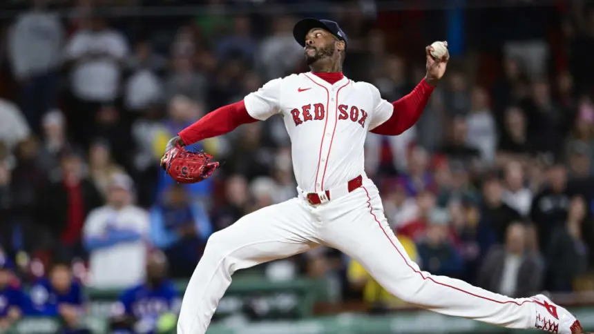 Aroldis Chapman hace historia: llega a 400 salvamentos en MLB