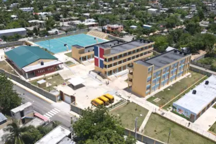 Más del 98 por ciento de escuelas públicas operan con total normalidad