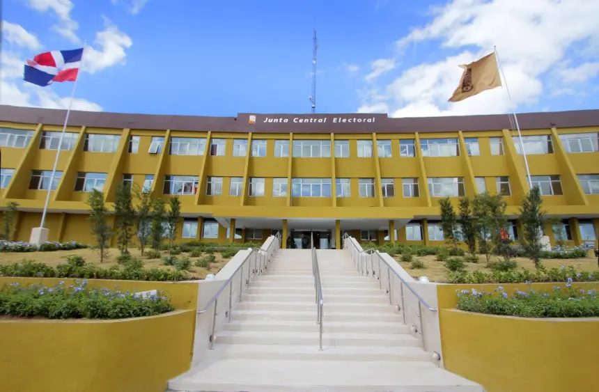 JCE y CAPEL presentan estudio sobre abstención electoral en RD 2024