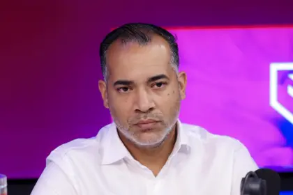Brito insta a Santiago Matías a pasar de streamer a candidato político