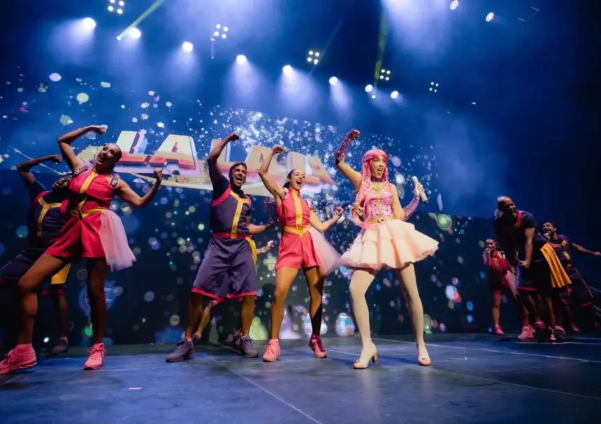 Luli Pampín anuncia segunda función en Teatro Nacional tras éxito total