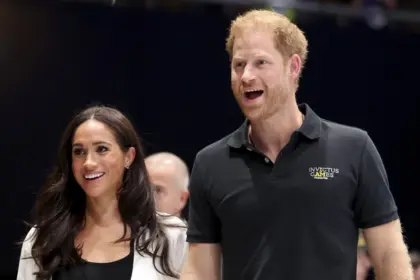 Enrique y Meghan sorprendidos por carta sobre su estatus real