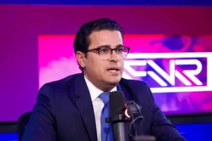 Hoepelman propone despenalizar delitos de palabra sobre el Estado
