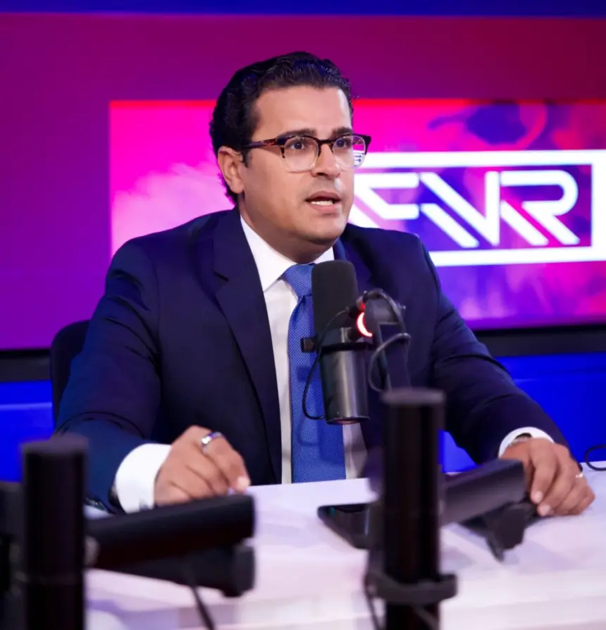 Hoepelman propone despenalizar delitos de palabra sobre el Estado