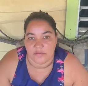 Madre clama ayuda a las autoridades para recuperar a su hija en España