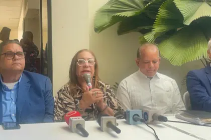 Luis Abinader traslada su agenda de gobierno a Santiago por tres días
