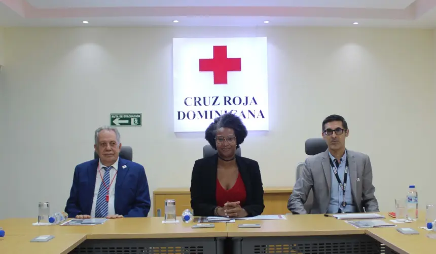 Cruz Roja lidera cumbre humanitaria en RD para enfrentar crisis climáticas