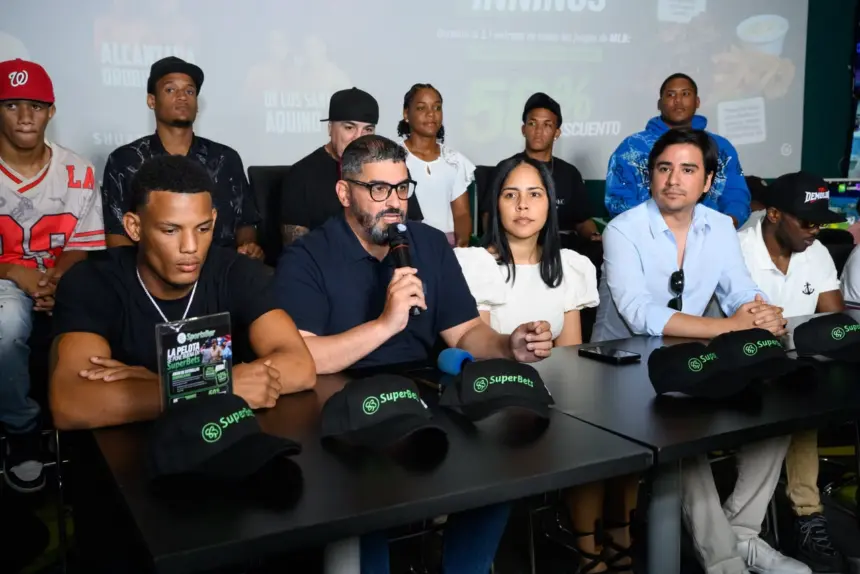 Feudri Franco y Junior Desir prometen nocaut este viernes en el Teo Cruz