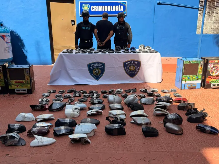 Policía Nacional golpea la delincuencia en operativos en Santo Domingo