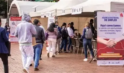 México registra 38 mil empleos formales en agosto y suma 281 mil plazas 17 México registra 38 mil empleos formales en agosto y suma 281 mil plazas