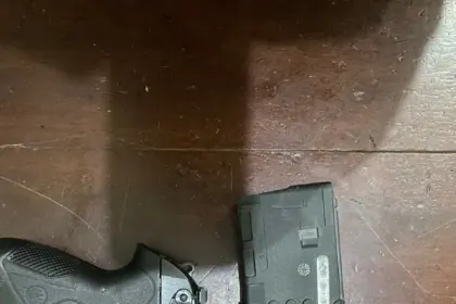 Detienen a dos tras balacera entre bandas rivales en Moca, Espaillat