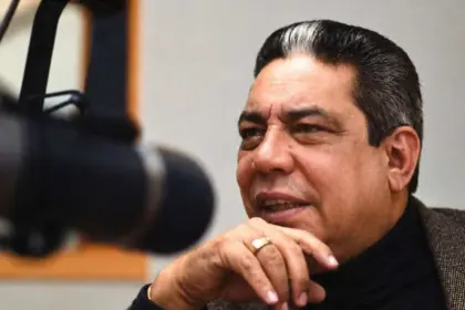 Luto en la radio: Fallece el locutor dominicano Francis Méndez en NY