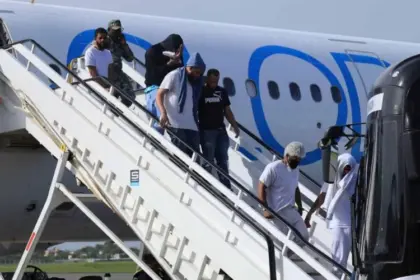 Guardia Costera repatria a 51 migrantes interceptados en Puerto Rico