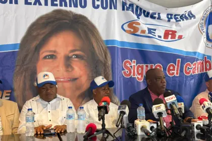 Hipólito Mejía sería asesor de campaña de Raquel Peña según el PRM