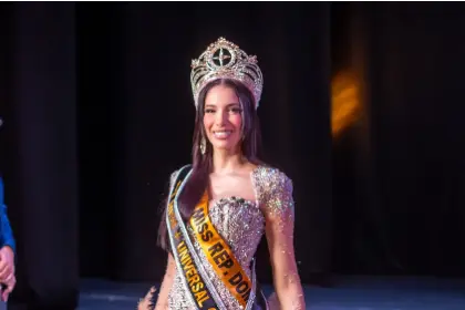 Suny Gálvez es la nueva Miss Universal Grand 2026 para Dominicana