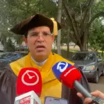 Rector PUCMM urge acelerar transformación educativa tras resultados PISA 2025