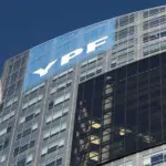 YPF coloca bono histórico de 1.200 millones de dólares en mercados