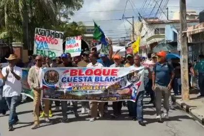 FALPO exige en San Francisco de Macorís cumplimiento de obras prometidas