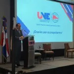 UNE propone reformar ITBIS y anticipos para impulsar liquidez empresarial