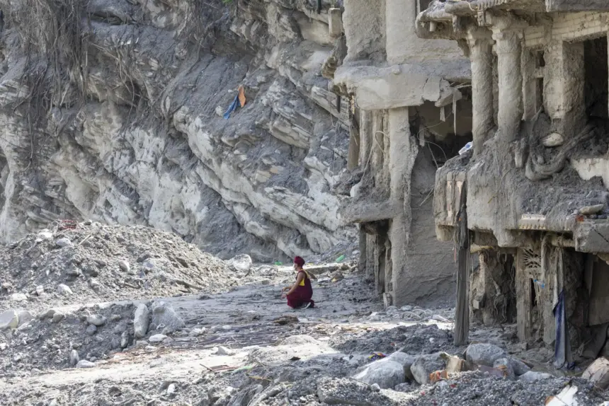 Nepal requiere 4.700 millones de dólares para reconstrucción tras riadas