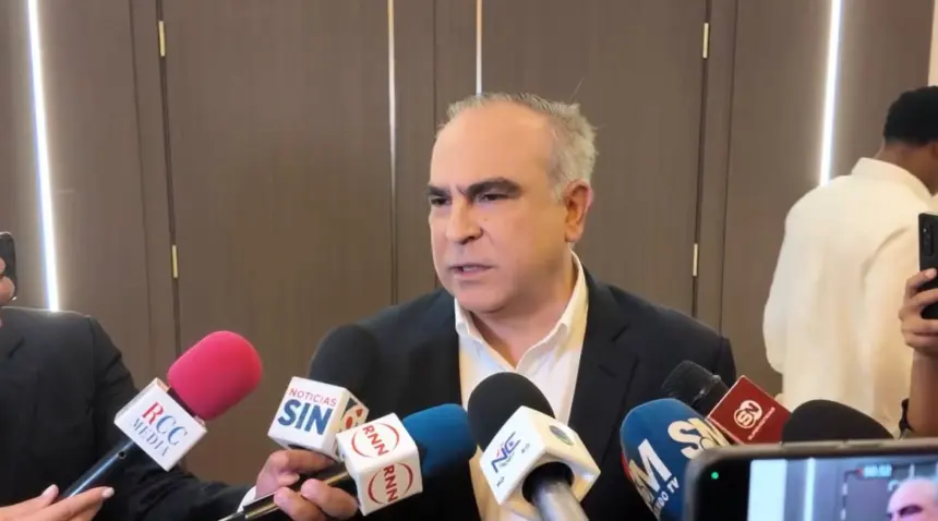 Marranzini aboga por diálogo ante conflicto por verifones combustibles