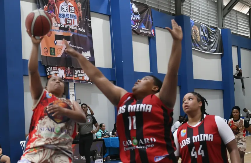Angie Hodge guía a Caribes a la victoria en la final del TBS Femenino 1 Angie Hodge guía a Caribes a la victoria en la final del TBS Femenino