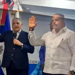 Dirigentes del PRD piden a Noé Sterling asumir candidatura presidencial