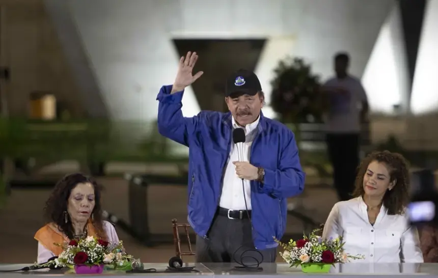 Exiliados nicaragüenses solicitan intervención militar de EE. UU.