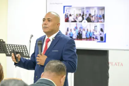 Regional 17 de Educación Monte Plata presenta logros de gestión 2021-2025